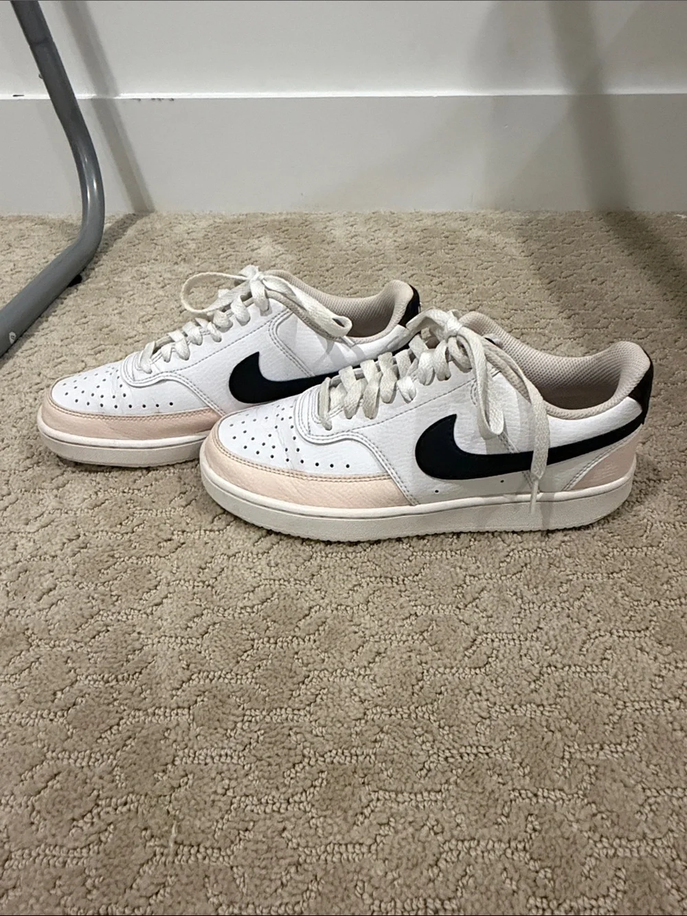 Nike Court Vision Low